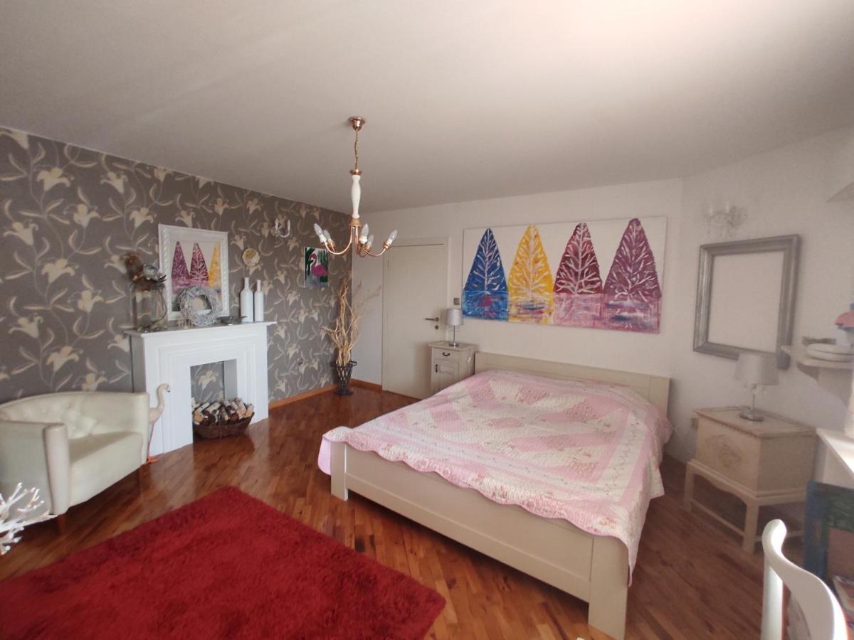 Sven Apartment *