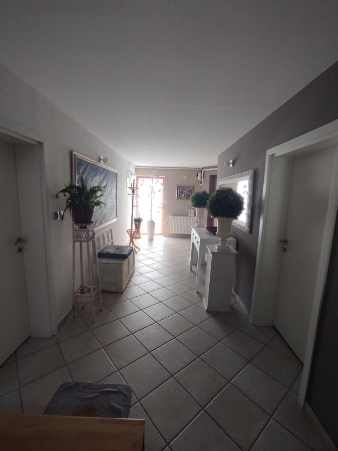 Sven Apartment *